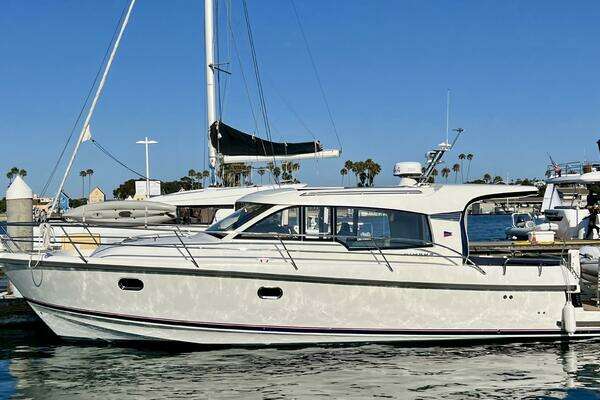 38-ft-Nimbus-2018-365 Coupe-Kala-Marina California United States yacht for sale