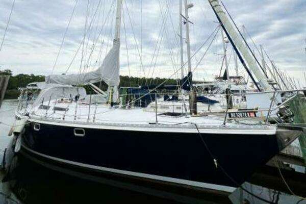 42-ft-Trintella-1984-42-SUNDANCE Oriental North Carolina United States  yacht for sale