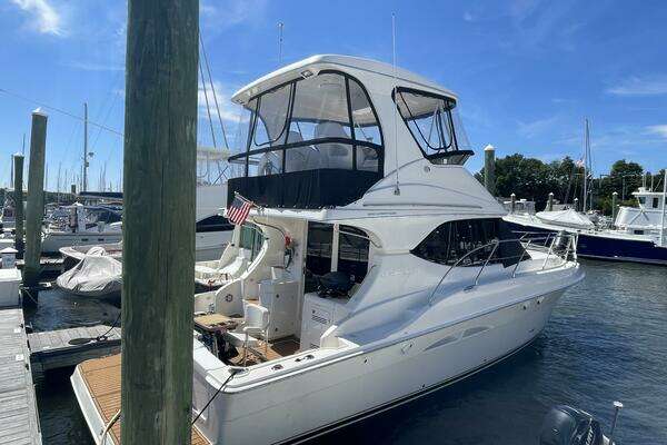 38-ft-Silverton-2007-38 Convertible-East Greenwich Rhode Island United States yacht for sale
