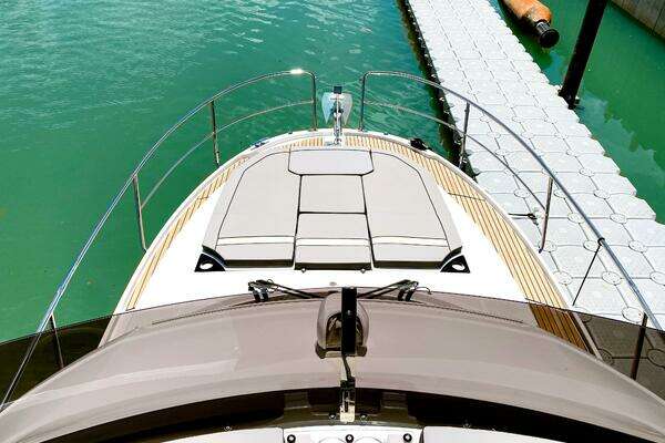 Jeanneau Merry Fisher 1095 Fly Yacht For Sale
