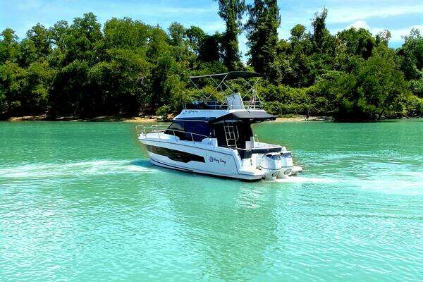 Jeanneau Merry Fisher 1095 Fly Yacht For Sale