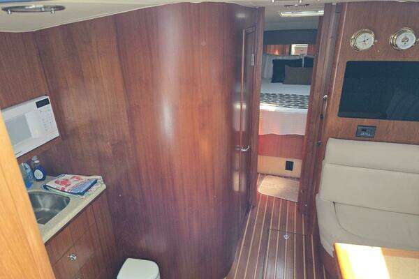Tiara Yachts 3800 Express Yacht For Sale