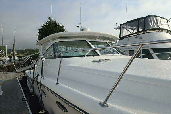 Tiara Yachts 3800 Express Yacht For Sale