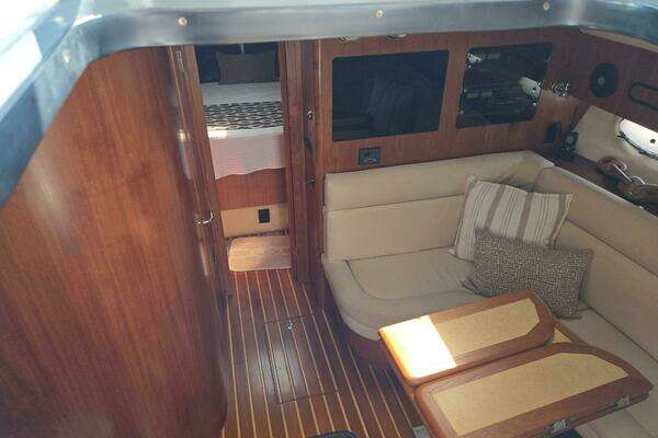 2001 Tiara Yachts 38
