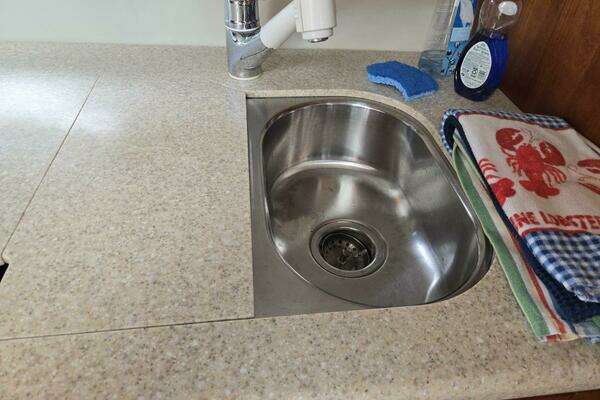 Tiara Yachts 3800 Express Yacht For Sale