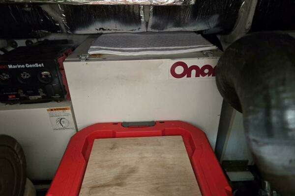 Tiara Yachts 3800 Express Yacht For Sale