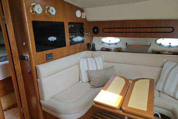 Tiara Yachts 3800 Express Yacht For Sale