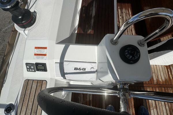 38ft Beneteau Yacht For Sale
