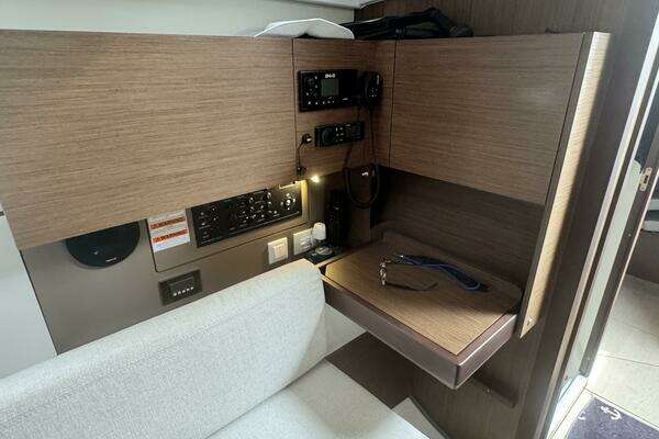Beneteau Oceanis 38.1 Yacht For Sale