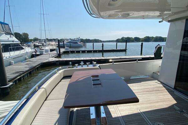 Azimut Magellano 50 Yacht For Sale