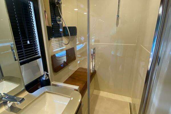 Azimut Magellano 50 Yacht For Sale