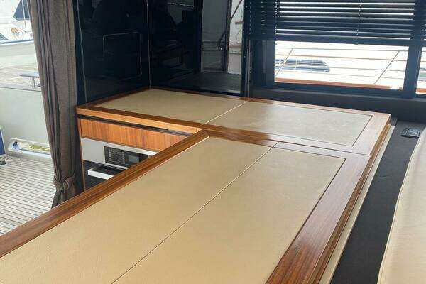 Azimut Magellano 50 Yacht For Sale