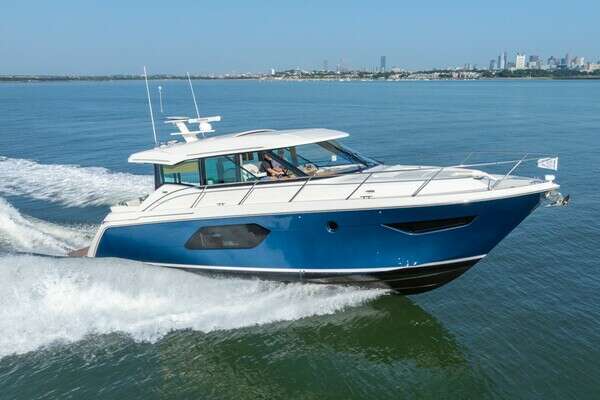 49-ft-Tiara Yachts-2022-Coupe-BACCHUS-Quincy Massachusetts United States yacht for sale