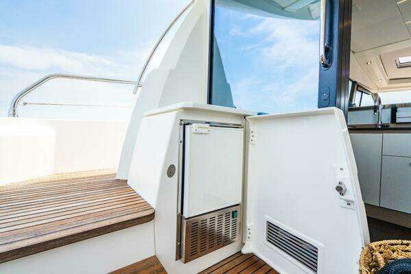 Prestige  Yacht For Sale