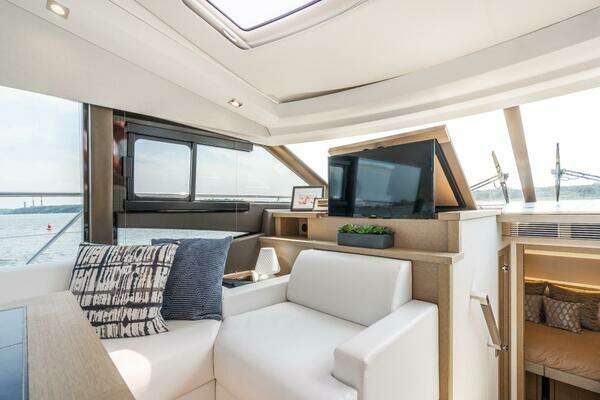 Prestige  Yacht For Sale