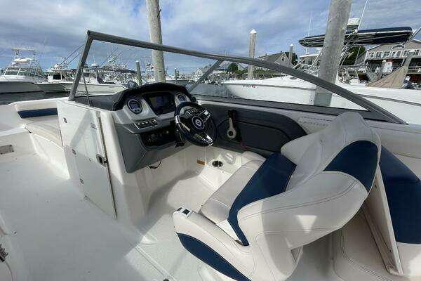 Photo of the 2018 Chaparral 250 Suncoast