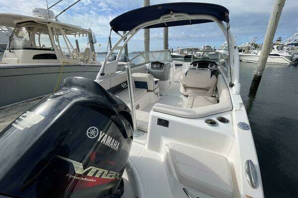 Photo of the 2018 Chaparral 250 Suncoast