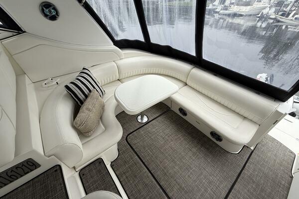 Houligan s Haven 37ft Cruisers Yacht For Sale