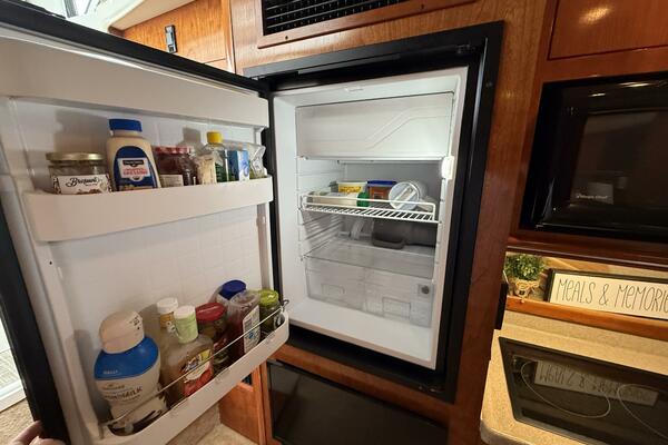 Houligan s Haven 37ft Cruisers Yacht For Sale