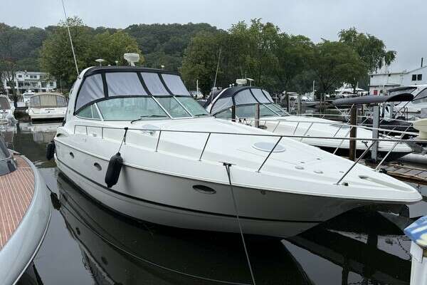 37-ft-Cruisers-2004-370 Express-Houligan's Haven-Saugatuck Michigan United States yacht for sale