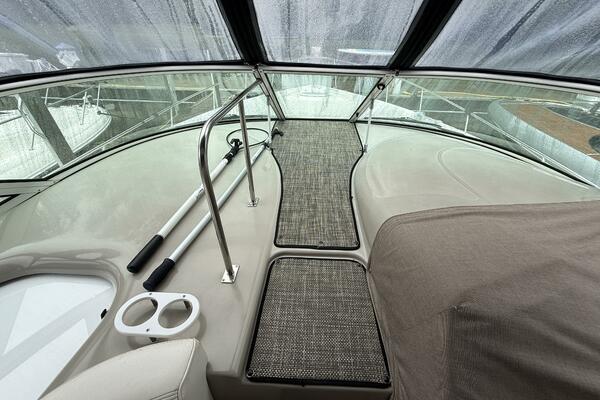 Houligan s Haven 37ft Cruisers Yacht For Sale