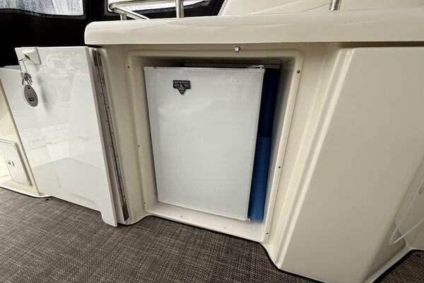 Houligan s Haven 37ft Cruisers Yacht For Sale