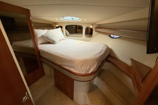 Houligan s Haven 37ft Cruisers Yacht For Sale