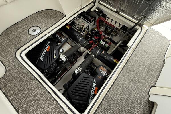 Houligan s Haven 37ft Cruisers Yacht For Sale