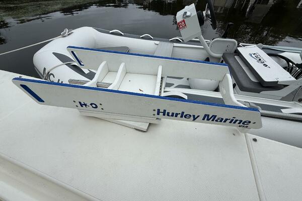 Houligan s Haven 37ft Cruisers Yacht For Sale