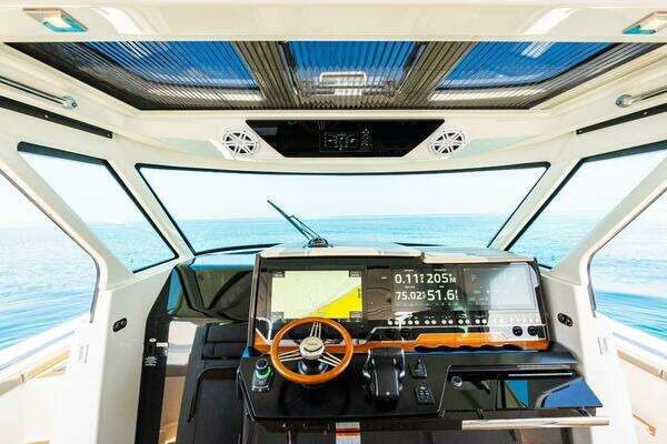 Tiara Sport  Yacht For Sale