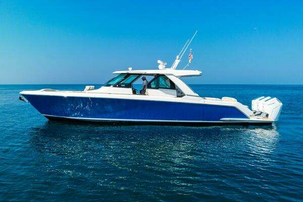 Tiara Sport  Yacht For Sale