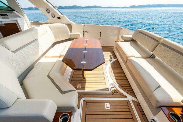 Tiara Sport  Yacht For Sale