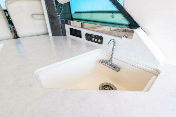 Tiara Sport  Yacht For Sale
