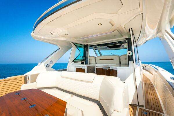 Tiara Sport  Yacht For Sale