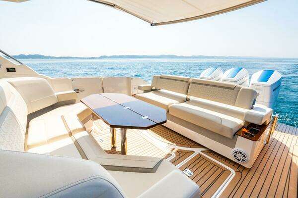 Tiara Sport  Yacht For Sale