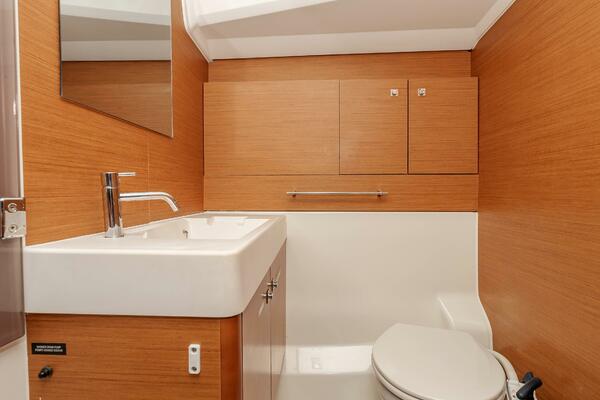 Victory 47ft Jeanneau Yacht For Sale