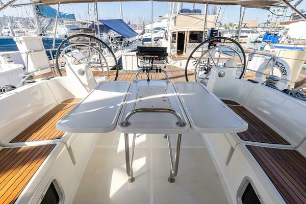 Victory 47ft Jeanneau Yacht For Sale