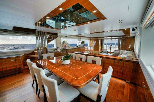 Horizon P110 Tri-Deck Yacht For Sale