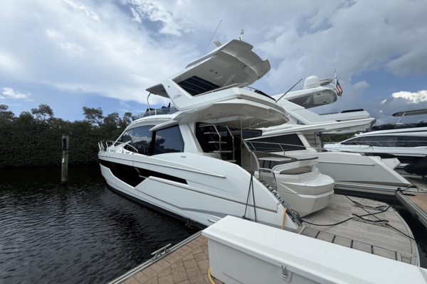 Galeon - 500 Fly