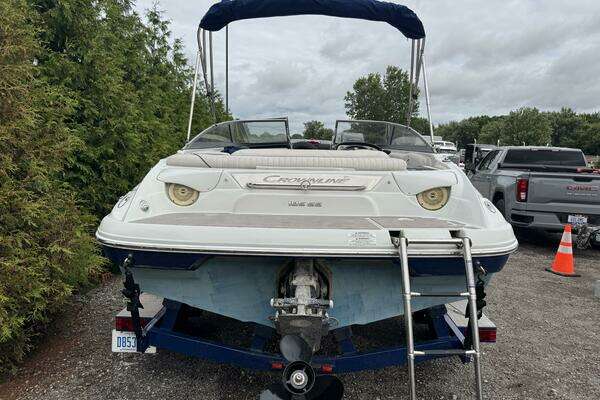 Photo of the 2014 Crownline 185 SS