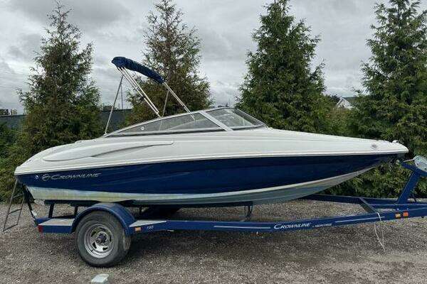 18-ft-Crownline-2014-185 SS-Saint Clair Shores Michigan United States yacht for sale