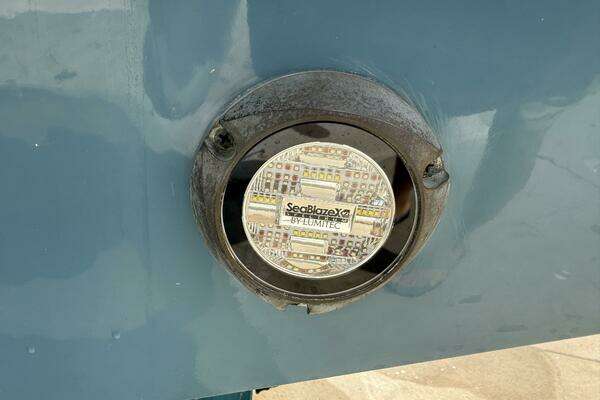 2023 Front Runner 33