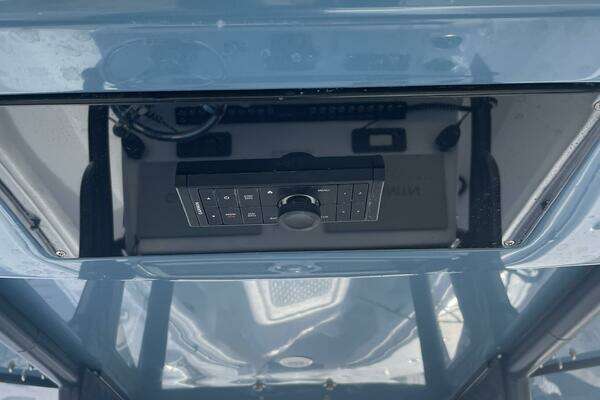 2023 Front Runner 33