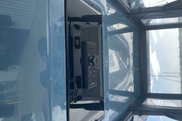 2023 Front Runner 33