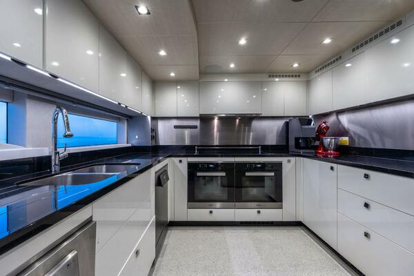 NOROADER 116ft Sunseeker Yacht For Sale