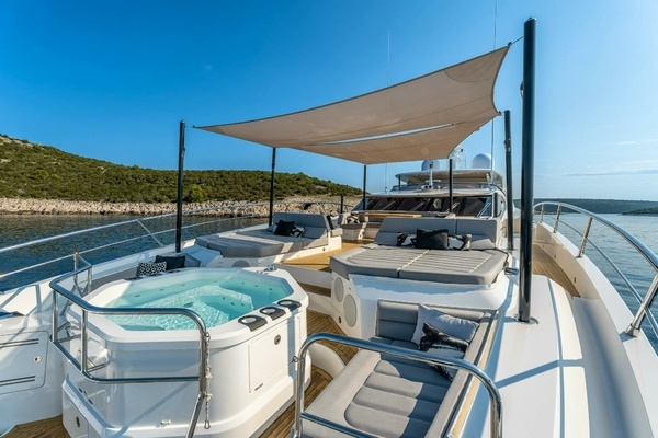 Photo of the 2020 Sunseeker Sunseeker 116 Yacht "NOROADER"