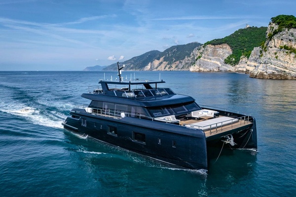 PETITE BELLE 100ft SUNREEF YACHTS Yacht For Sale