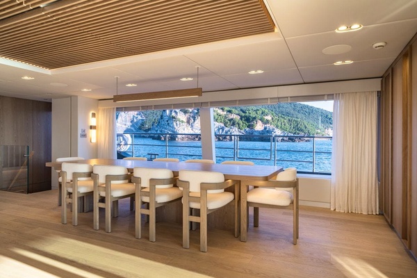 PETITE BELLE 100ft SUNREEF YACHTS Yacht For Sale
