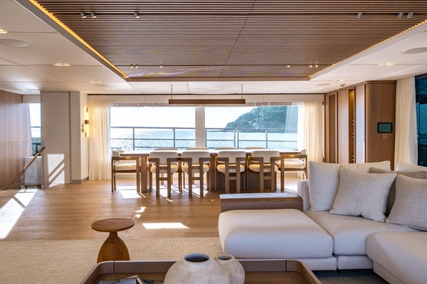 PETITE BELLE 100ft SUNREEF YACHTS Yacht For Sale