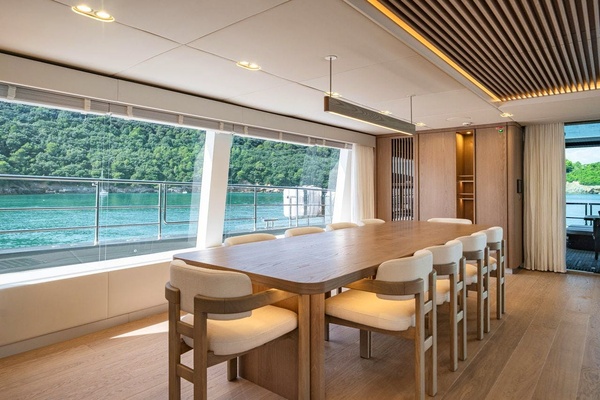 PETITE BELLE 100ft SUNREEF YACHTS Yacht For Sale